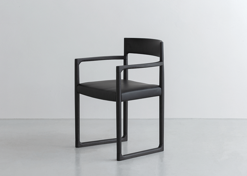 SWEEPY chair | interior online store