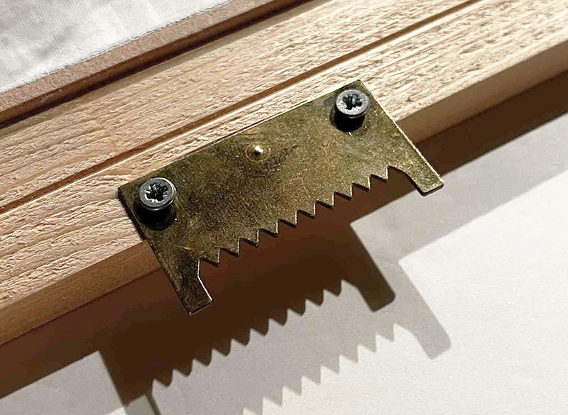 ARTcollage_OrangeSquare_ChiaraBelloni_世界的に活躍するデザイナー、建築家が注目する若手アーティスト。はかなくおぼろげな雰囲気で、明るいニュアンスの抽象的な作品は、シンボル的な何かを暗示するような印象を与えます。 1979年 イタリア ジュッサーノ生まれ 2001年 NuovaAccademia de Belle Arti (新美術アカデミー)卒 2002年 Galleria L'Affiche(ミラノ) にて初個展 2008年 Celeste Prize 受賞 その他、数々の個展・グループ展などに参加。