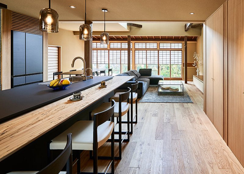 SWEEPY チェア (アームあり / ファブリック）