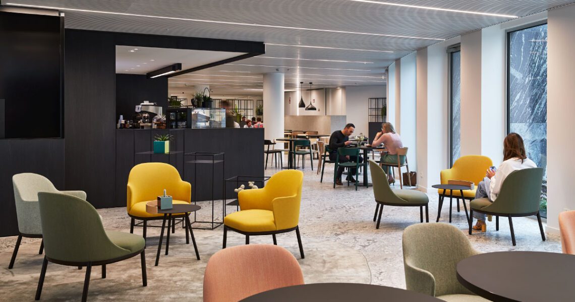 ALETA ラウンジチェア（アームあり）