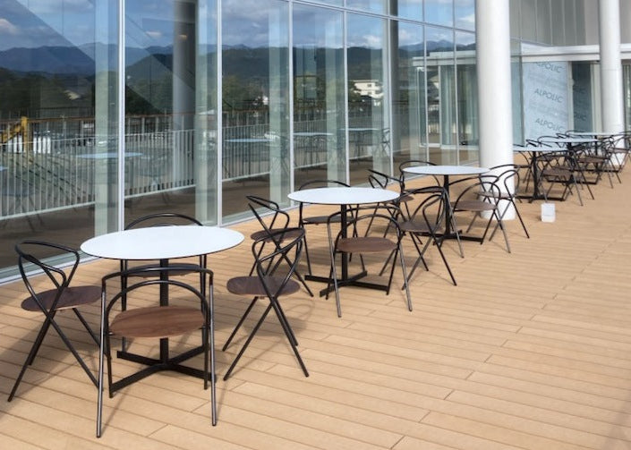 XT アウトドア サイドテーブル