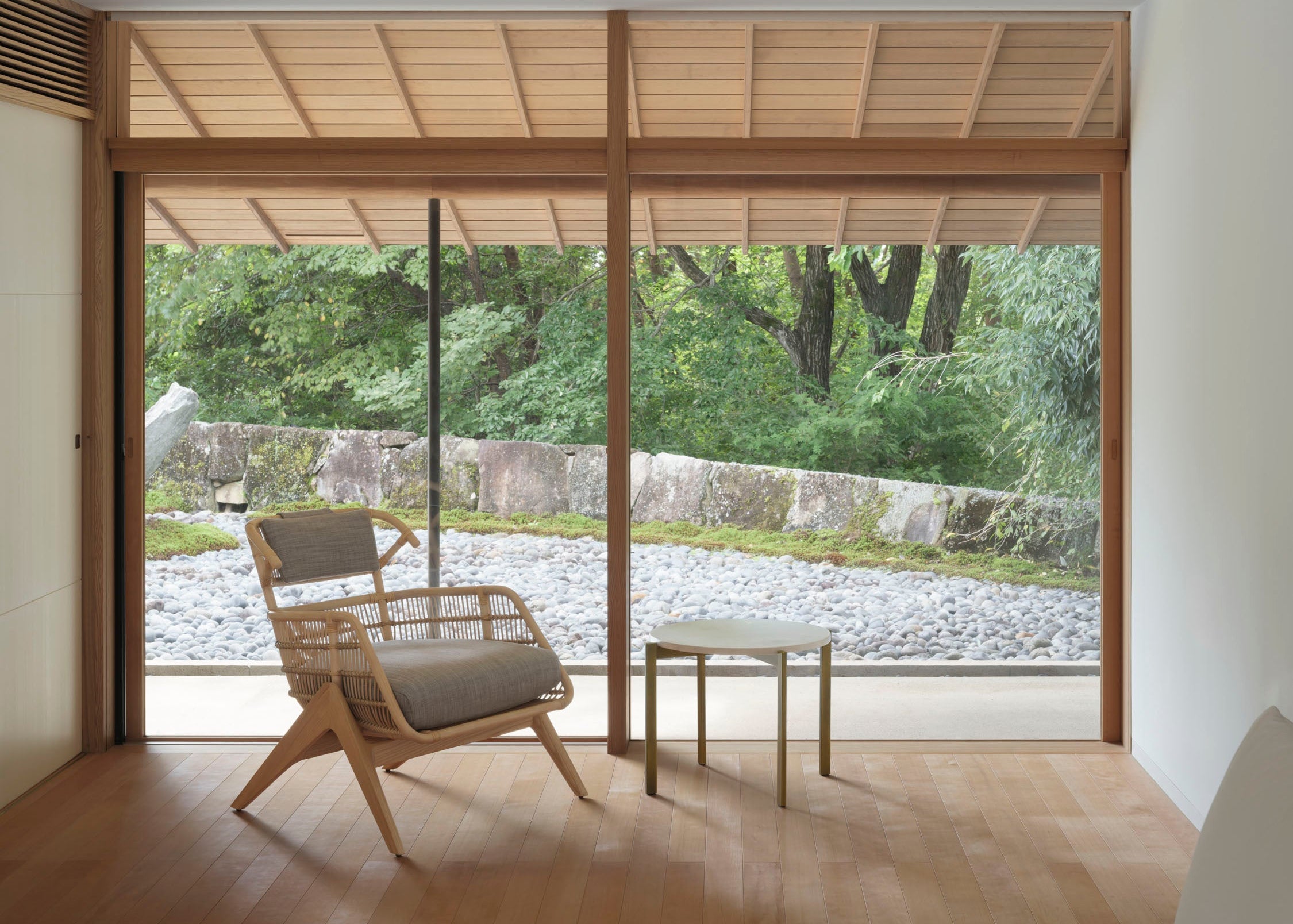 TSUZURI lounge chair | interiors online store