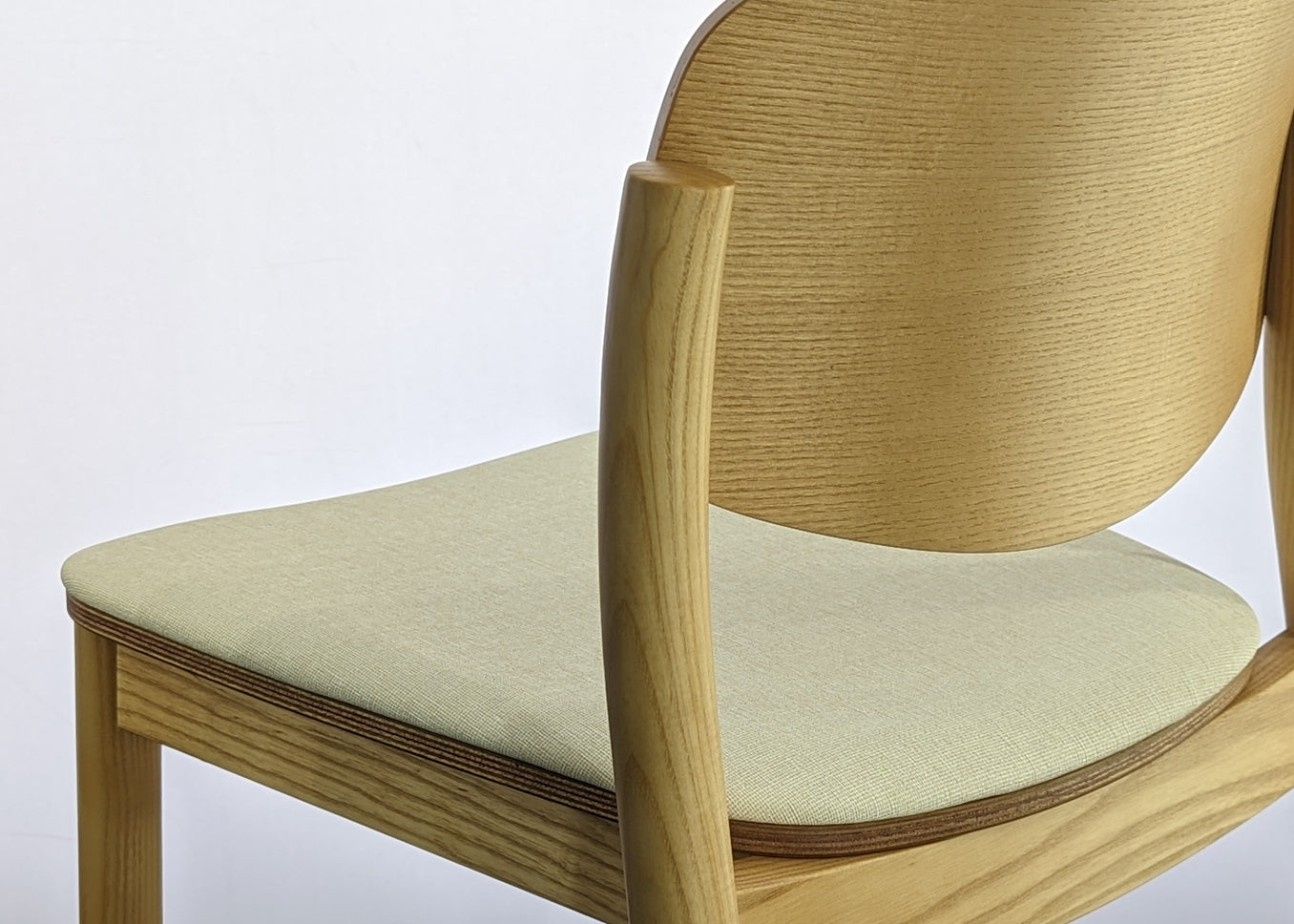 ZUNTO lounge chair | interiors online store